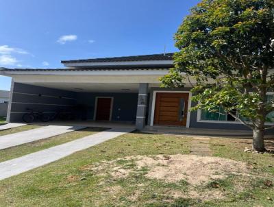 Casa para Venda, em Maca, bairro Vale dos Cristais, 3 dormitrios, 4 banheiros, 1 sute, 2 vagas