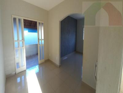 Casa para Venda, em Botucatu, bairro Altos do Paraiso, 3 dormitrios, 2 banheiros, 2 vagas