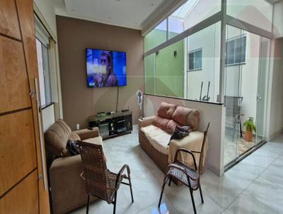 Casa para Venda, em Botucatu, bairro Jardim Ouro Verde, 3 dormitrios, 1 banheiro, 1 sute, 2 vagas