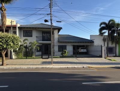 Sobrado para Venda, em Umuarama, bairro Zona II, 5 dormitrios, 6 banheiros, 1 sute