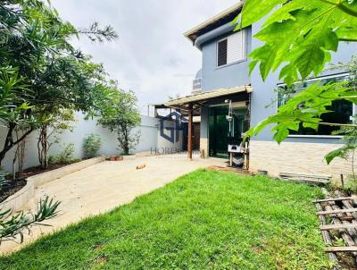 Casa Geminada para Venda, em Belo Horizonte, bairro Planalto, 3 dormitrios, 3 banheiros, 1 sute, 2 vagas