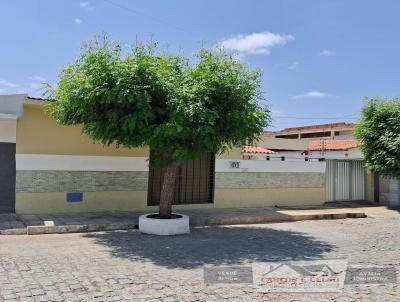 Casa para Venda, em Patos, bairro Belo Horizonte, 4 dormitrios, 2 banheiros, 1 sute, 4 vagas