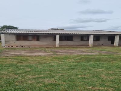 Casa para Venda, em Alegrete, bairro Vila Grande, 3 dormitrios, 2 banheiros