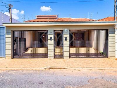 Casa para Venda, em Itu, bairro Parque Residencial Presidente Mdici, 4 dormitrios, 6 banheiros, 2 sutes, 3 vagas