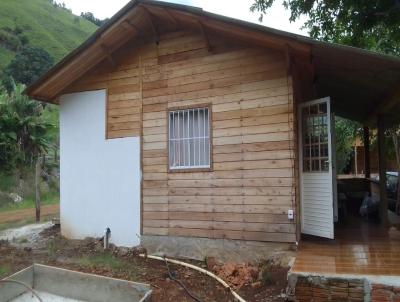 Casa Rural para Venda, em Coronel Domingos Soares, bairro Zona Rural, 2 dormitrios, 1 banheiro, 1 vaga