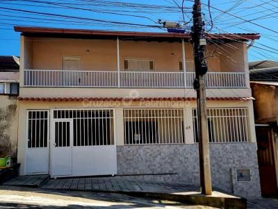 Casa para Venda, em Cataguases, bairro Thom, 3 dormitrios, 1 banheiro, 1 vaga