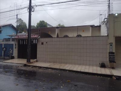 Casa para Venda, em Manaus, bairro aleixo, 2 dormitrios, 2 banheiros, 1 sute, 3 vagas