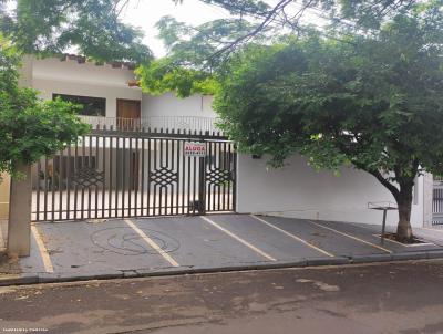 Casa para Locao, em Presidente Prudente, bairro Vila Santa Helena, 3 dormitrios, 3 banheiros, 1 sute, 3 vagas