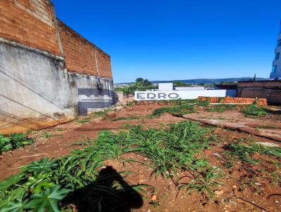 Terreno para Venda, em Sete Lagoas, bairro Iporanga