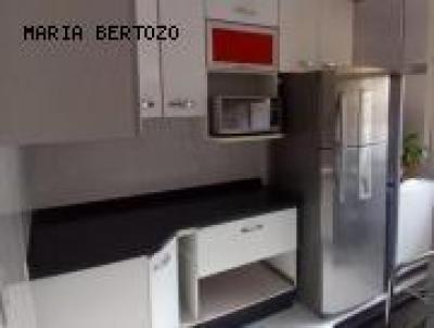 Apartamento para Venda, em Itaquaquecetuba, bairro Condomnio Vilage, 2 dormitrios, 1 banheiro, 2 vagas