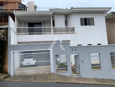 Casa para Venda, em Poos de Caldas, bairro Parque Vivaldi Leite Ribeiro, 5 dormitrios, 5 banheiros, 5 sutes, 2 vagas