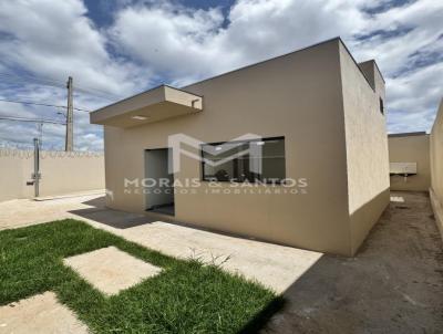 Casa para Venda, em Montes Claros, bairro Jaragu, 2 dormitrios, 1 banheiro, 2 vagas