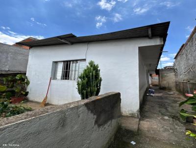 Casa para Venda, em Cotia, bairro Jardim Recanto Suave, 2 dormitrios, 2 banheiros