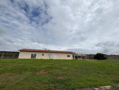 Edcula para Locao, em Engenheiro Coelho, bairro Residencial Lagoa Bonita I, 2 dormitrios, 1 banheiro, 2 vagas