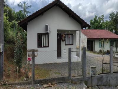 Casa para Venda, em Guaramirim, bairro Corticeira, 2 dormitrios, 1 banheiro, 2 vagas