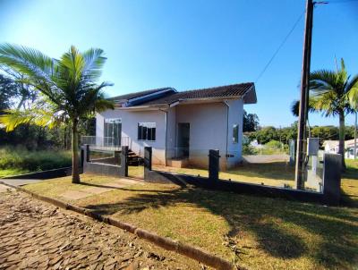 Casa para Venda, em Realeza, bairro Comin, 2 dormitrios, 2 banheiros, 1 vaga