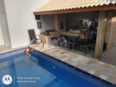 Casa para Venda, em Itanhaém, bairro Jardim São João, 3 dormitórios, 2 banheiros, 1 suíte, 2 vagas