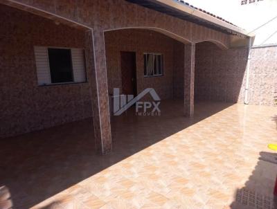 Casa para Venda, em Itanhaém, bairro Tupy, 3 dormitórios, 2 banheiros, 1 suíte, 3 vagas