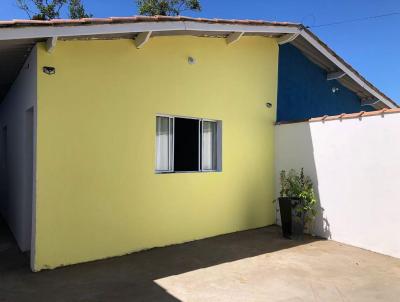 Casa para Venda, em Itanham, bairro Jardim Umuarama, 1 dormitrio, 1 banheiro, 3 vagas