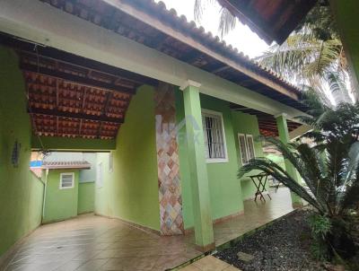 Casa para Venda, em Itanhaém, bairro Jardim Grandesp, 3 dormitórios, 2 banheiros, 1 suíte, 4 vagas