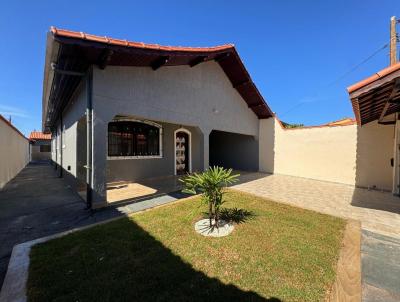 Casa para Venda, em Itanhaém, bairro Cibratel 2, 4 dormitórios, 1 banheiro, 4 suítes, 8 vagas