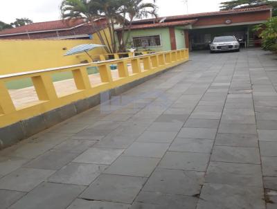 Casa para Venda, em Itanham, bairro Jardim Umuarama, 2 dormitrios, 2 banheiros, 1 sute, 2 vagas