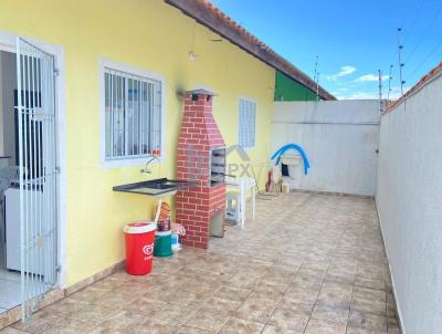 Casa para Venda, em Itanhaém, bairro Jardim São João, 2 dormitórios, 1 banheiro, 3 vagas