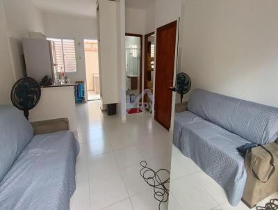 Casa para Venda, em Itanhaém, bairro Cibratel 2, 2 dormitórios, 1 banheiro, 1 suíte, 1 vaga
