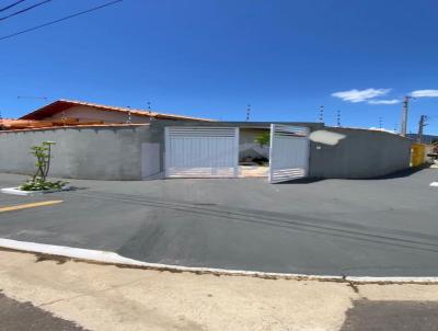 Casa para Venda, em Peruíbe, bairro Nova Peruíbe, 2 dormitórios, 1 banheiro, 1 suíte, 3 vagas