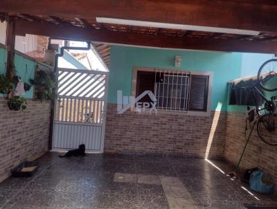 Casa para Venda, em Itanhaém, bairro Balneário Gaivota, 2 dormitórios, 1 banheiro, 1 suíte, 3 vagas