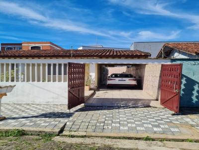 Casa para Venda, em Mongaguá, bairro Jardim Praia Grande, 4 dormitórios, 1 banheiro, 4 suítes, 5 vagas