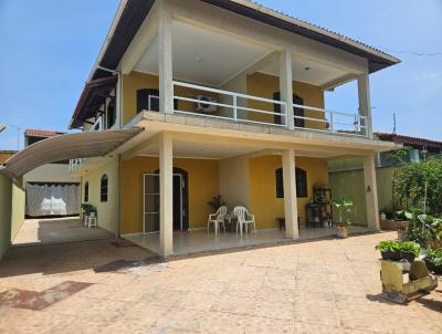 Casa para Venda, em Itanhaém, bairro Jardim Comendador, 4 dormitórios, 3 banheiros, 1 suíte, 1 vaga
