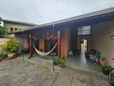 Casa para Venda, em Itanhaém, bairro Cibratel 1, 3 dormitórios, 1 banheiro, 2 suítes, 1 vaga