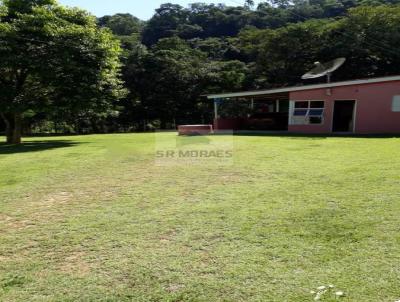 Stio / Chcara para Venda, em Piedade, bairro Piraporo, 2 dormitrios, 1 banheiro, 1 vaga