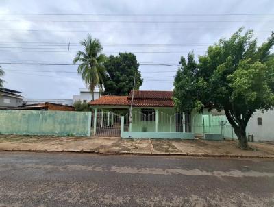 Casa para Locao, em Cceres, bairro Centro, 3 dormitrios, 1 banheiro, 1 vaga