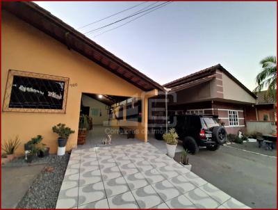 Casa para Venda, em Jaragu do Sul, bairro Jaragu 99, 4 dormitrios, 2 banheiros, 2 vagas