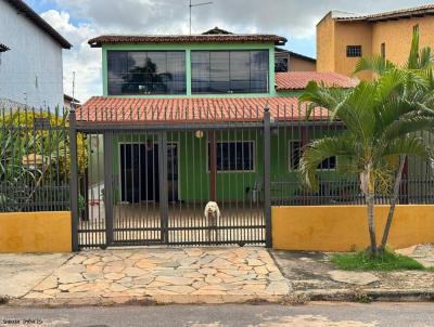 Casa para Venda, em Braslia, bairro Residencial Santos Dumont (Santa Maria), 3 dormitrios, 2 banheiros, 1 sute, 4 vagas