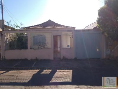 Casa para Venda, em Campo Grande, bairro Vila Nova Bandeirantes, 3 dormitrios, 3 banheiros, 1 sute, 6 vagas