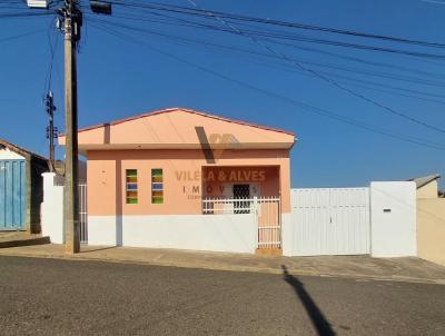 Casa para Venda, em Alfenas, bairro Conjunto Habitacional Francelino Pereira dos Santos (Pinheirinho), 3 dormitrios, 1 banheiro, 1 sute, 5 vagas