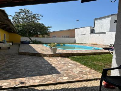 Casa para Venda, em Guaratuba, bairro Estoril, 5 dormitrios, 4 banheiros, 1 sute, 2 vagas