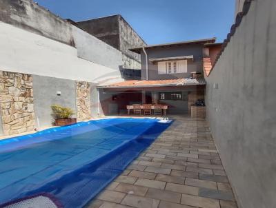 Casa para Venda, em Mogi das Cruzes, bairro Vila Jundia, 3 dormitrios, 2 banheiros, 2 vagas