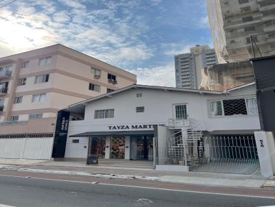 Casa para Venda, em Balnerio Cambori, bairro Centro, 1 banheiro, 1 vaga