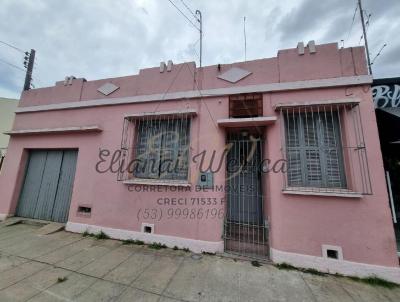 Casa para Venda, em Pelotas, bairro Centro, 4 dormitrios