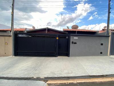 Casa para Venda, em Lins, bairro Residencial Morumbi, 3 dormitrios, 2 banheiros, 1 sute, 2 vagas