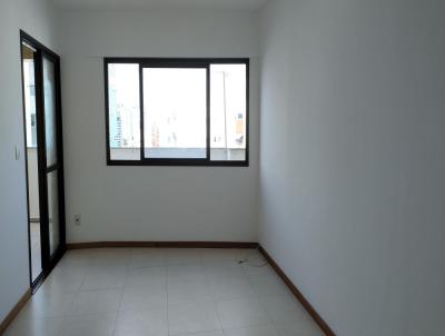 Apartamento para Locao, em Salvador, bairro Itaigara, 2 dormitrios, 1 banheiro, 1 vaga