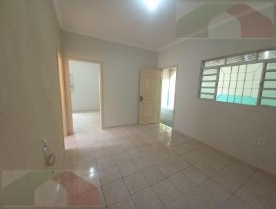 Casa para Venda, em Botucatu, bairro Cohab I, 2 dormitrios, 1 banheiro, 1 sute, 3 vagas