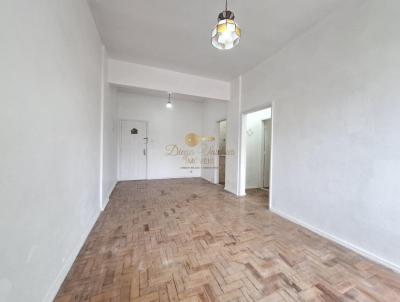 Apartamento para Venda, em Terespolis, bairro Alto, 1 dormitrio, 1 banheiro, 1 vaga