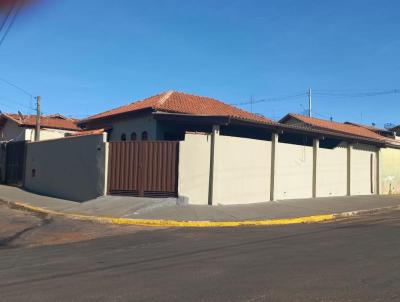 Casa para Venda, em Itatinga, bairro Ncleo Habitacional Vila Unio, 2 dormitrios, 2 banheiros, 4 vagas