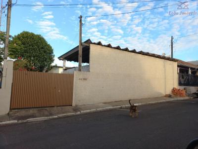 Casa para Venda, em Itatinga, bairro Centro, 2 dormitrios, 1 banheiro, 3 vagas