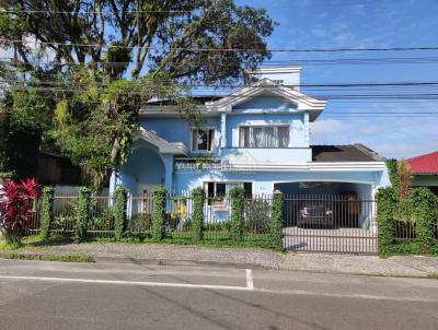 Sobrado para Venda, em Joinville, bairro Saguau, 3 dormitrios, 2 banheiros, 2 sutes